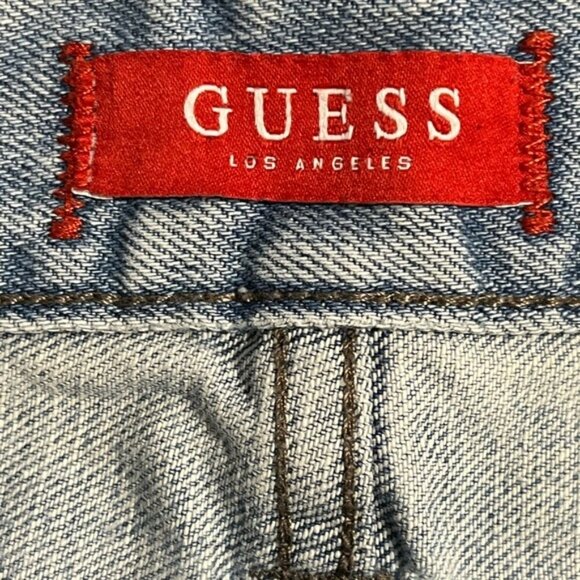 Guess Men’s Camo Patch Distressed Jeans Size 36 Light Wash Straight Leg - Picture 10 of 13